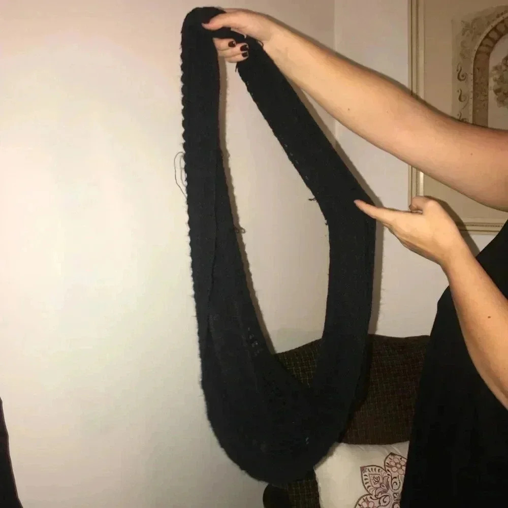 🧽Black Infinity Scarf
